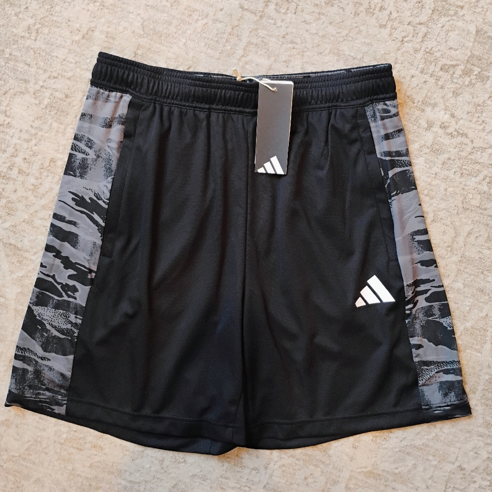 NWT S Adidas Men's CAMO 7" Active Gym Workout Shorts Black Camouflage NEW